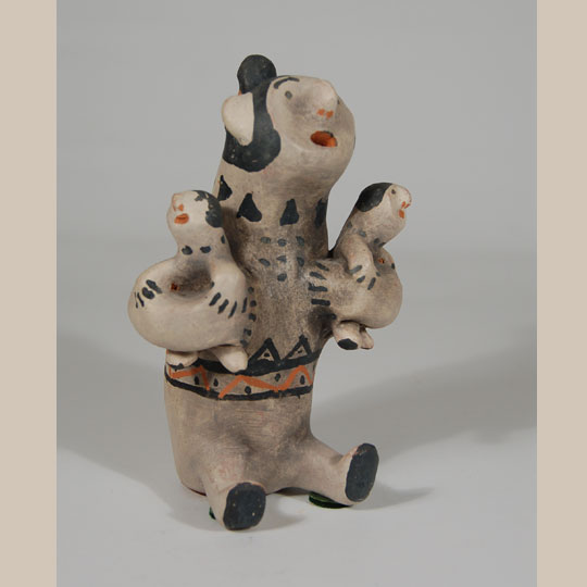 Damacia Cordero Pottery - C3288C